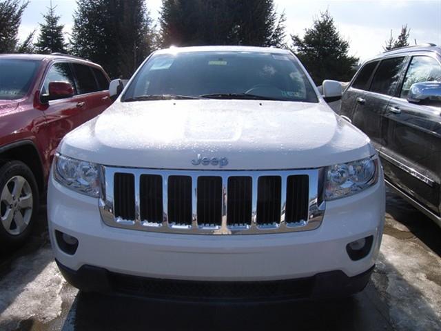 Jeep Grand Cherokee 2011 photo 1