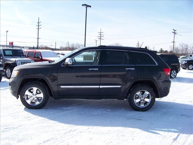 Jeep Grand Cherokee 2011 photo 1