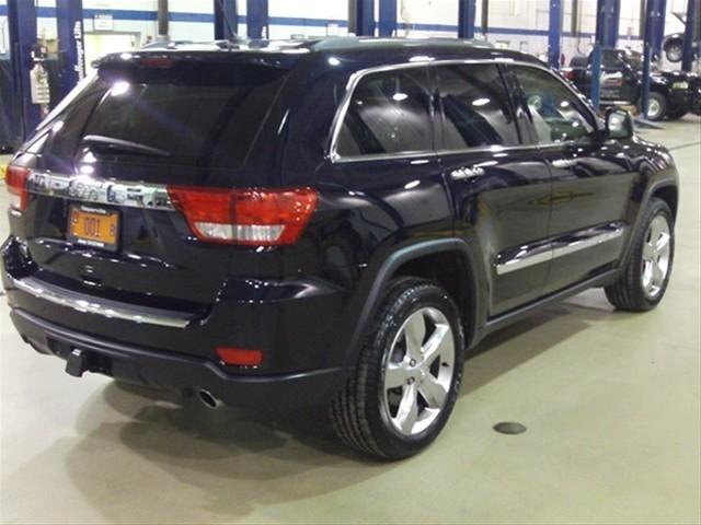 Jeep Grand Cherokee 2011 photo 5
