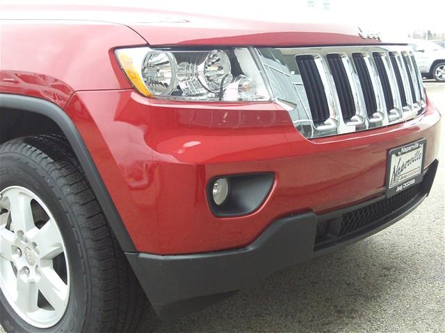 Jeep Grand Cherokee 2011 photo 1