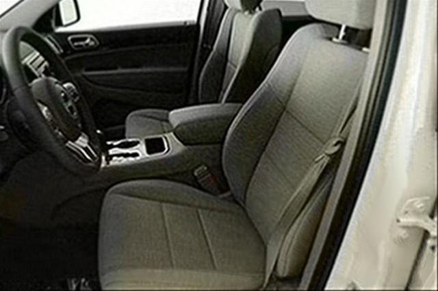 Jeep Grand Cherokee 2011 photo 4