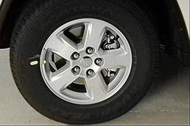 Jeep Grand Cherokee 2011 photo 5