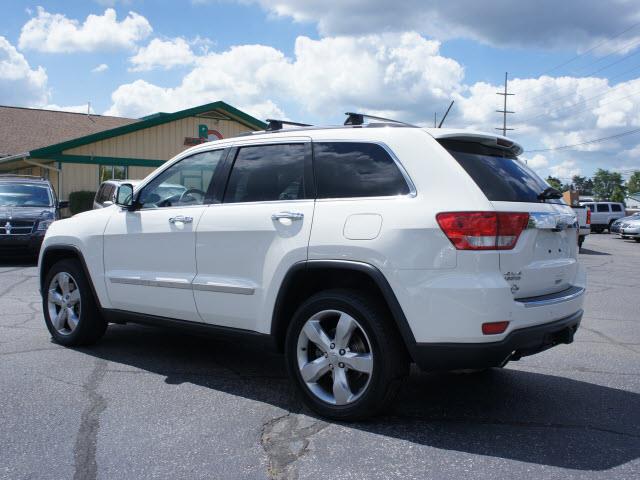 Jeep Grand Cherokee 2011 photo 2