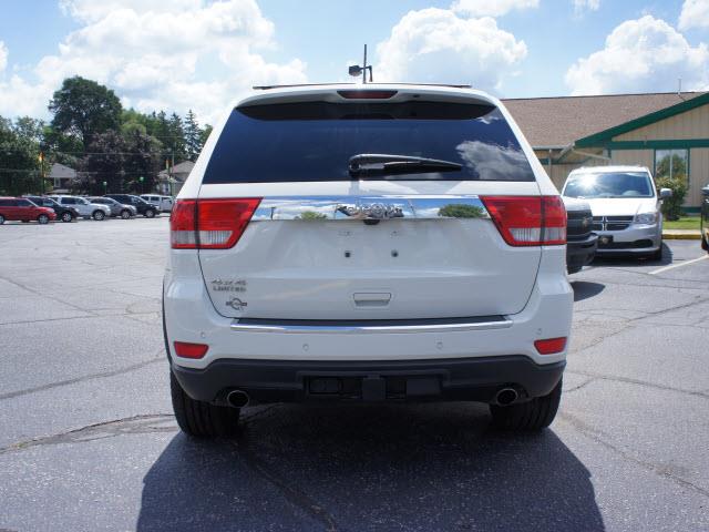 Jeep Grand Cherokee 2011 photo 3