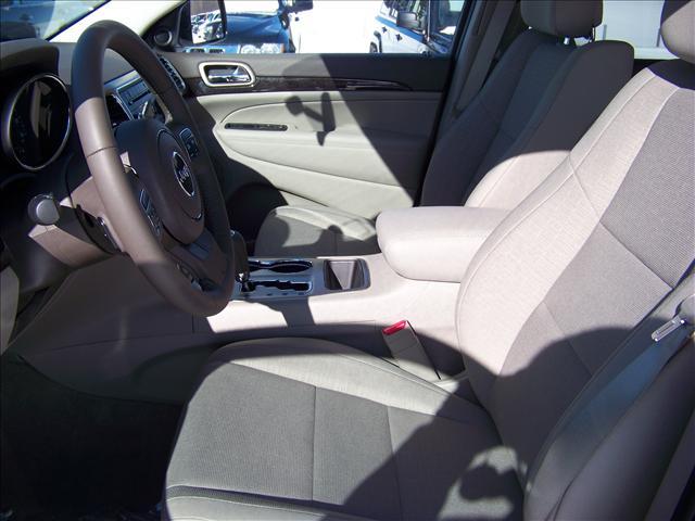 Jeep Grand Cherokee 2011 photo 5