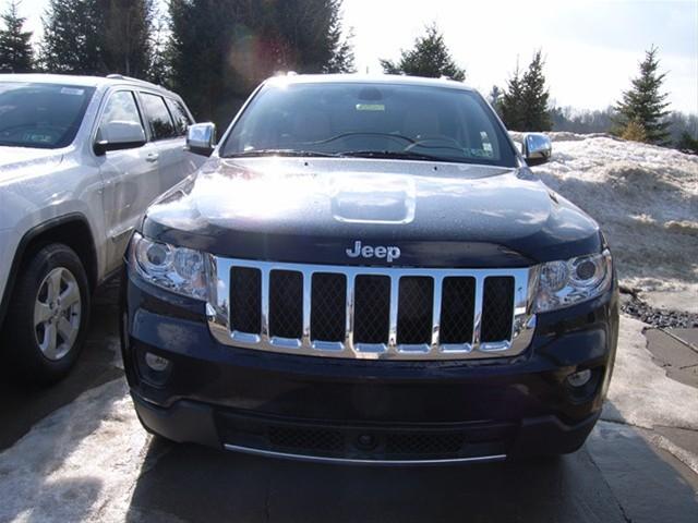 Jeep Grand Cherokee 2011 photo 1