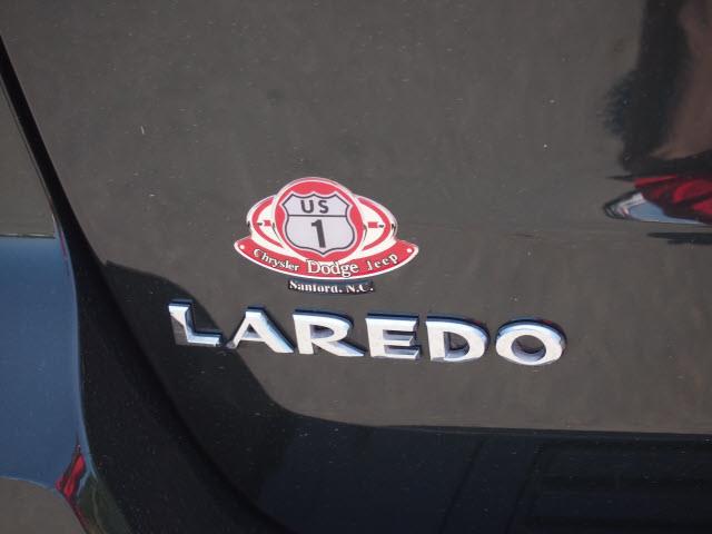 Jeep Grand Cherokee 2011 photo 3