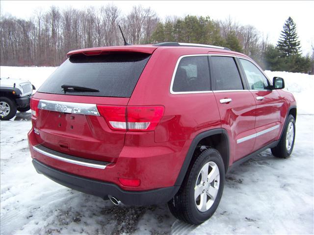 Jeep Grand Cherokee 2011 photo 2