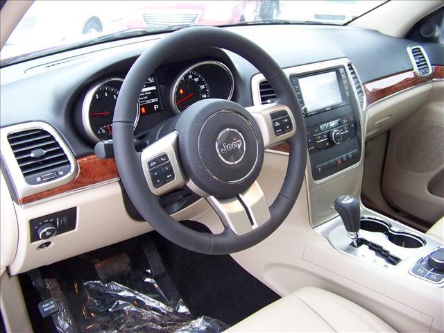 Jeep Grand Cherokee 2011 photo 3