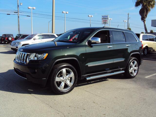 Jeep Grand Cherokee 2011 photo 1