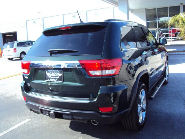 Jeep Grand Cherokee 2011 photo 2