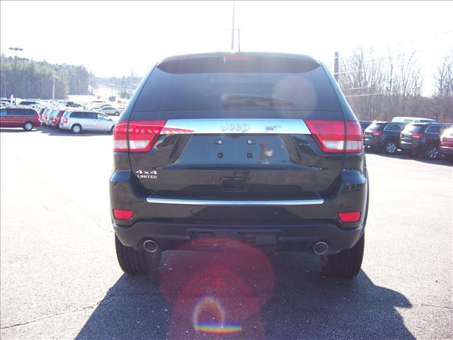 Jeep Grand Cherokee 2011 photo 3