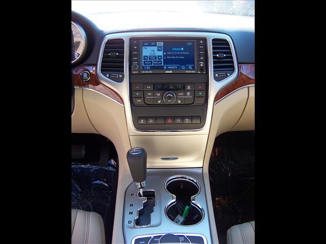 Jeep Grand Cherokee 2011 photo 5
