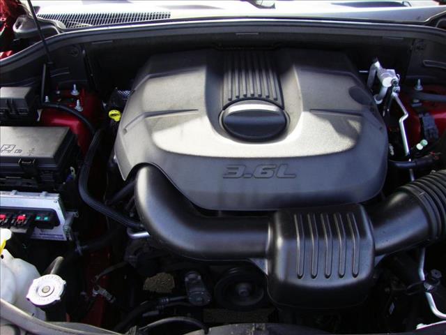 Jeep Grand Cherokee 2011 photo 1