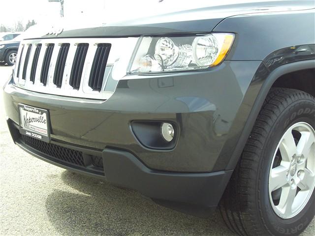 Jeep Grand Cherokee 2011 photo 2