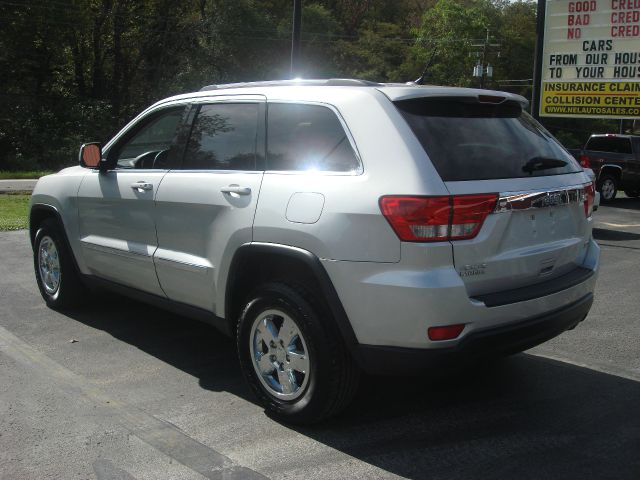 Jeep Grand Cherokee 2012 photo 4