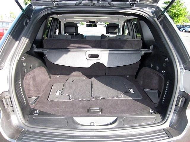 Jeep Grand Cherokee 2012 photo 4