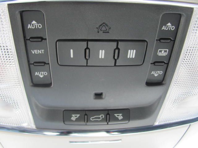 Jeep Grand Cherokee 2013 photo 25