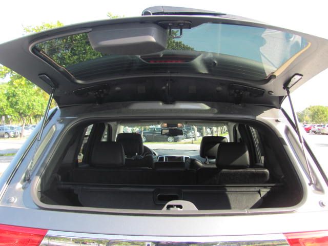Jeep Grand Cherokee 2013 photo 27
