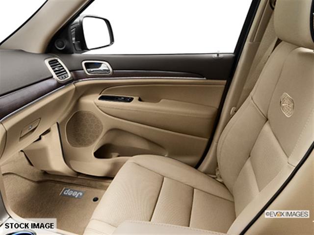 Jeep Grand Cherokee 2014 photo 2