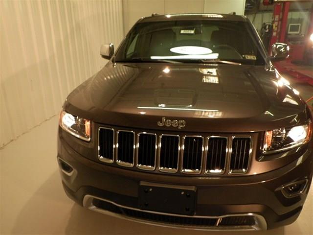 Jeep Grand Cherokee SLT 25 SUV