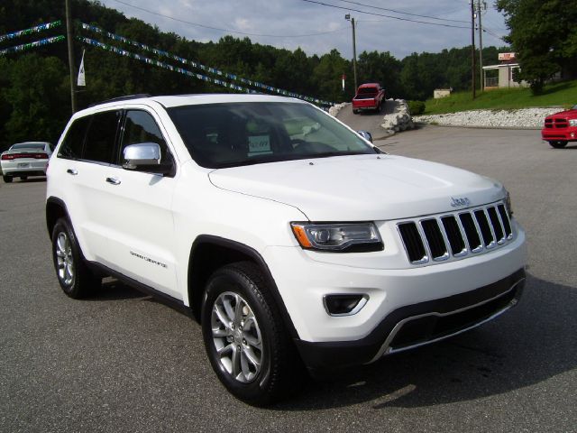Jeep Grand Cherokee 2014 photo 4