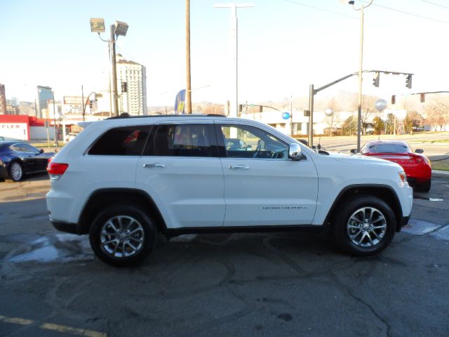 Jeep Grand Cherokee 2014 photo 2