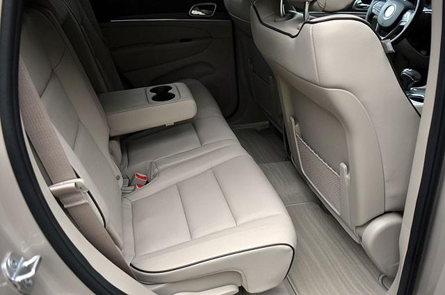 Jeep Grand Cherokee 2014 photo 9