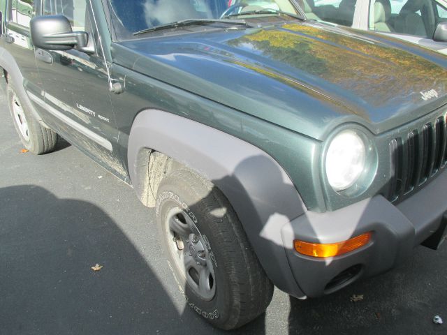 Jeep Liberty 2001 photo 3