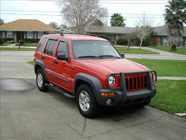 Jeep Liberty TRD Off-road Pkg 5 1/2 Ft Bed Sport Utility