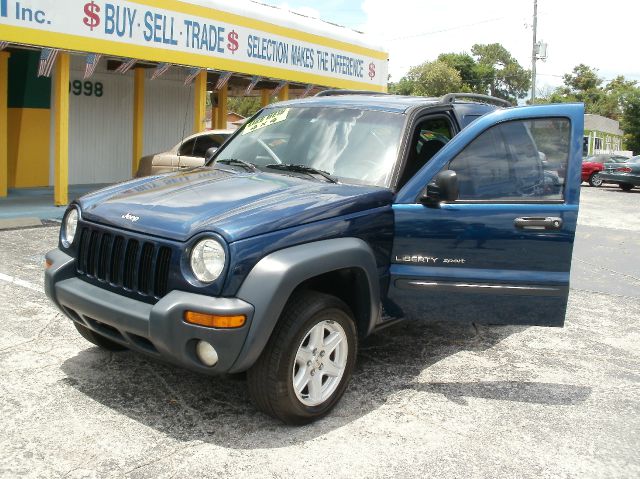 Jeep Liberty 2002 photo 3