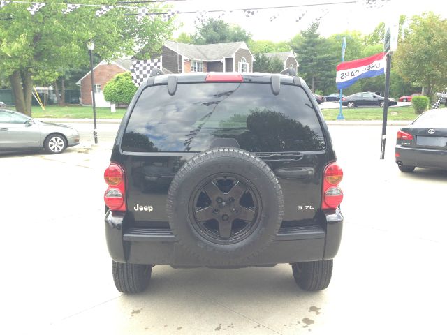 Jeep Liberty 2002 photo 1