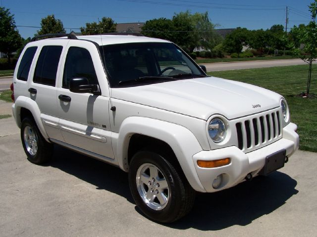Jeep Liberty 2002 photo 3