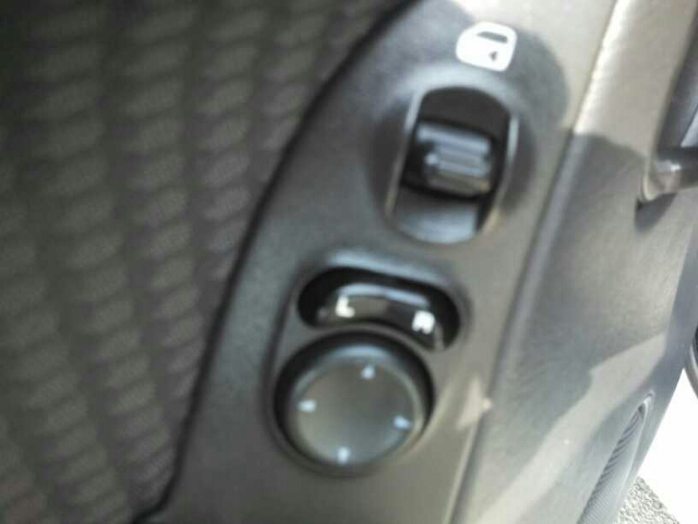 Jeep Liberty 2002 photo 1