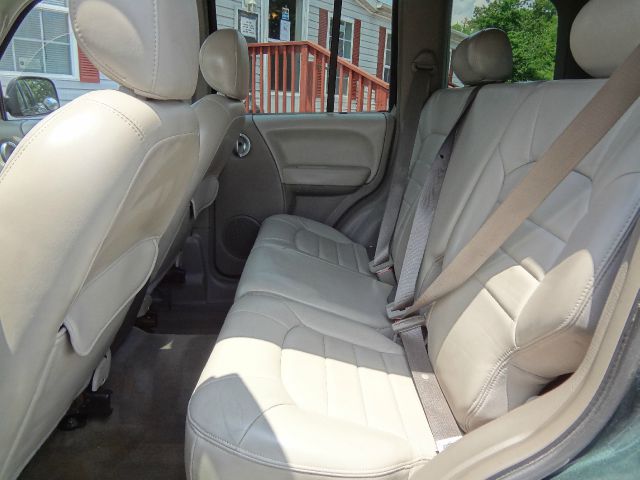 Jeep Liberty 2002 photo 2