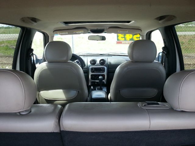 Jeep Liberty SLT 25 SUV