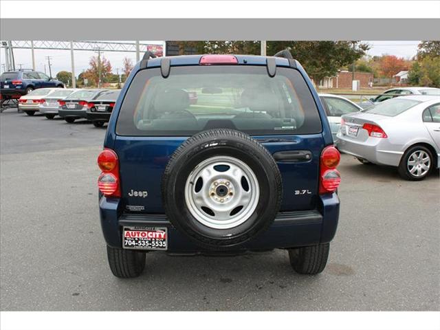Jeep Liberty 2002 photo 3