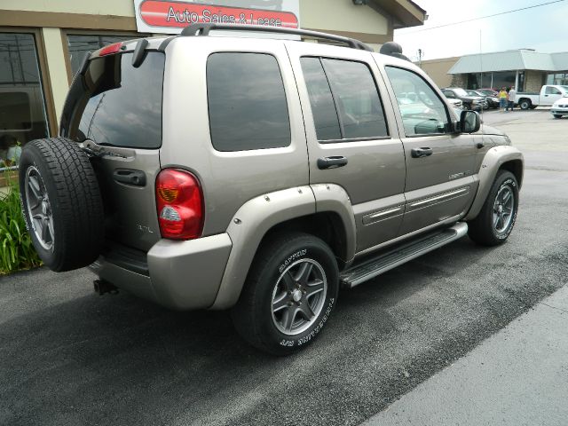 Jeep Liberty 2002 photo 5