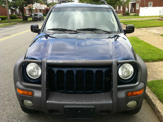 Jeep Liberty 2002 photo 14