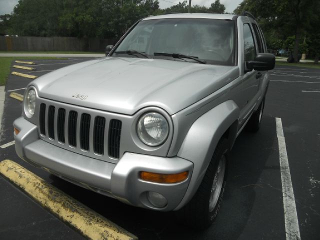 Jeep Liberty 2002 photo 1
