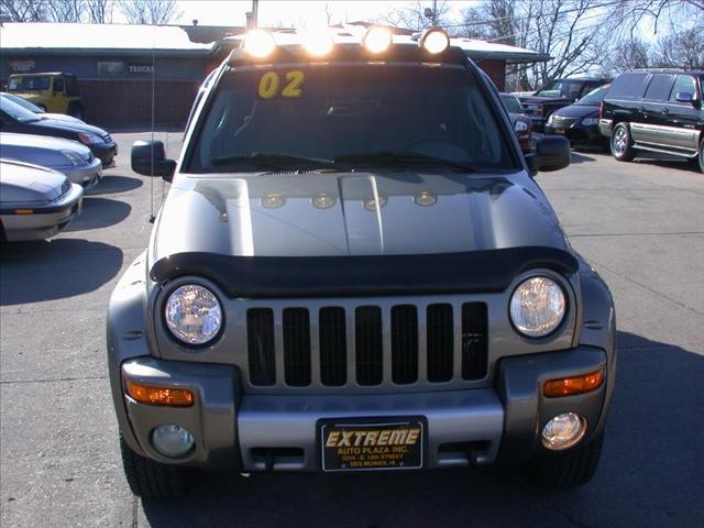 Jeep Liberty 2002 photo 3