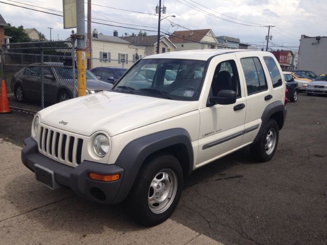 Jeep Liberty 2002 photo 4