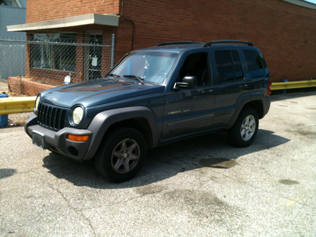 Jeep Liberty 2002 photo 2