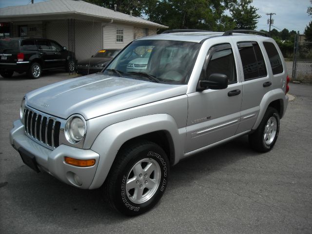 Jeep Liberty 2002 photo 4