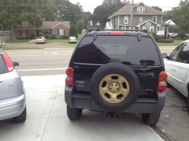 Jeep Liberty 2002 photo 4