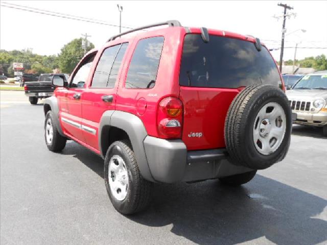 Jeep Liberty 2002 photo 2