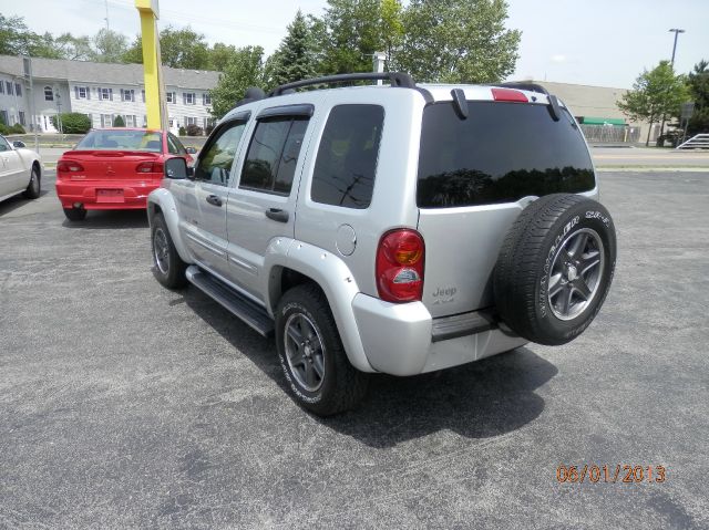 Jeep Liberty 2002 photo 1