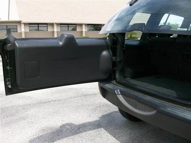 Jeep Liberty 2002 photo 2