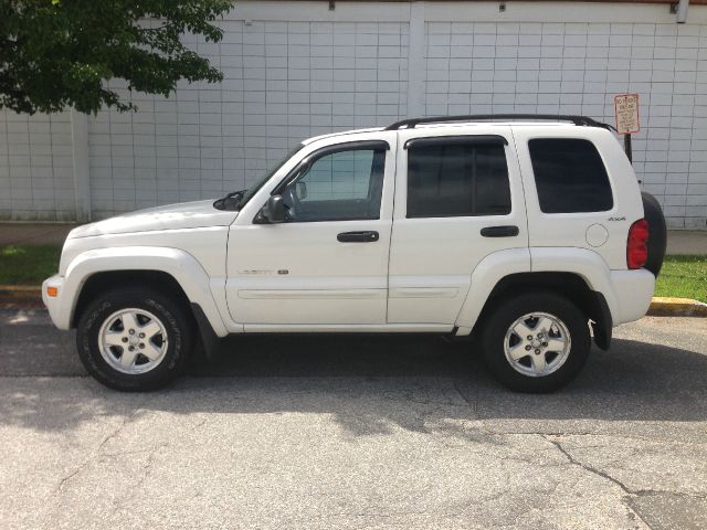 Jeep Liberty 2002 photo 1