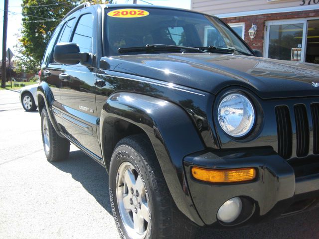 Jeep Liberty 2002 photo 1